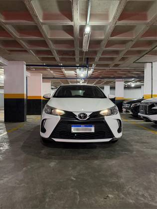 TOYOTA YARIS 1.5 16V FLEX SEDAN XS CONNECT MULTIDRIVE